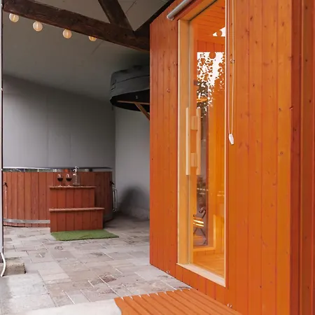 Poganyko Vendeghaz 2 * Pakozd